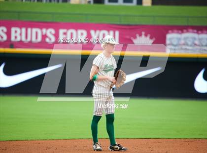 Thumbnail 1 in Overton vs. Collinsville (UIL Baseball 2A D2 Final) photogallery.