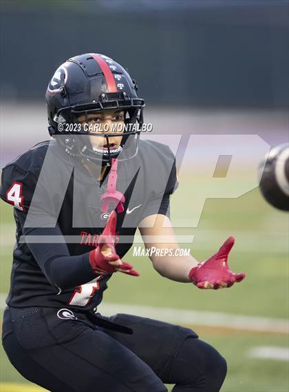 Thumbnail 1 in Charter Oak @ Glendora photogallery.