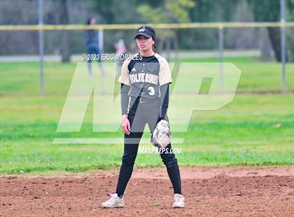 Thumbnail 3 in Scripps Ranch vs. Westview (Cougar Classic) photogallery.
