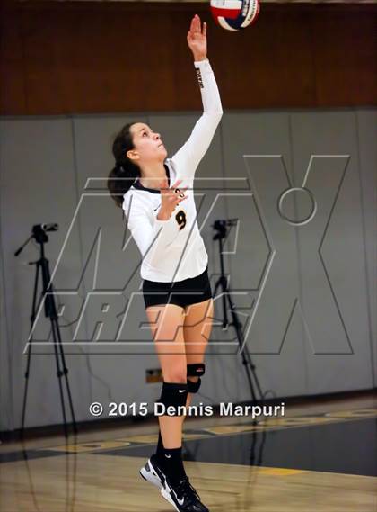 Thumbnail 3 in Bishop O'Dowd vs. Miramonte (CIF NCS D3 2nd Round) photogallery.