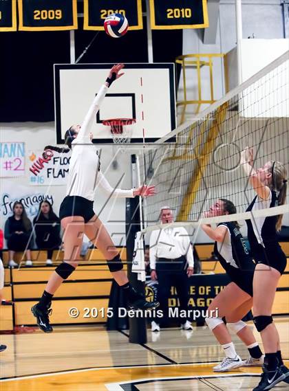 Thumbnail 3 in Bishop O'Dowd vs. Miramonte (CIF NCS D3 2nd Round) photogallery.