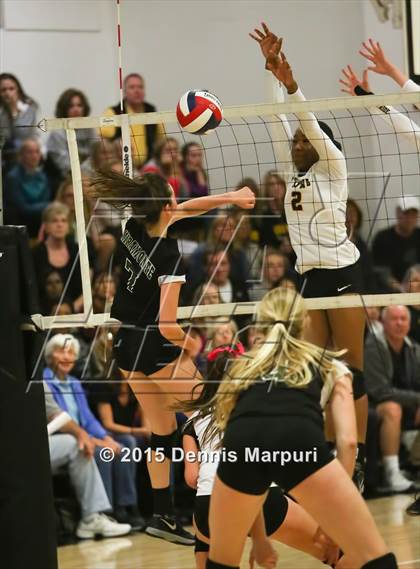 Thumbnail 1 in Bishop O'Dowd vs. Miramonte (CIF NCS D3 2nd Round) photogallery.