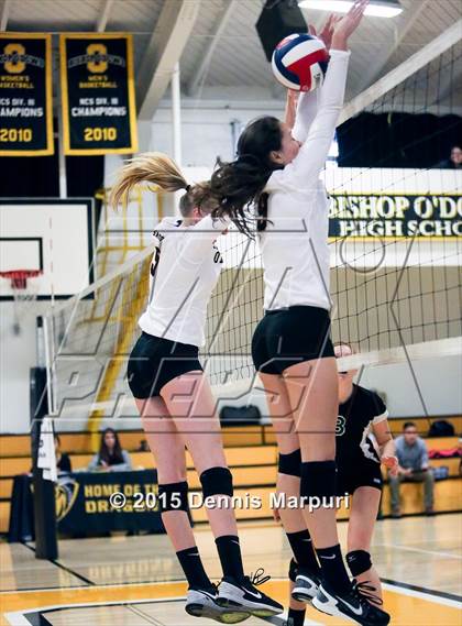 Thumbnail 2 in Bishop O'Dowd vs. Miramonte (CIF NCS D3 2nd Round) photogallery.