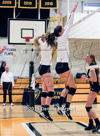 Thumbnail 3 in Bishop O'Dowd vs. Miramonte (CIF NCS D3 2nd Round) photogallery.