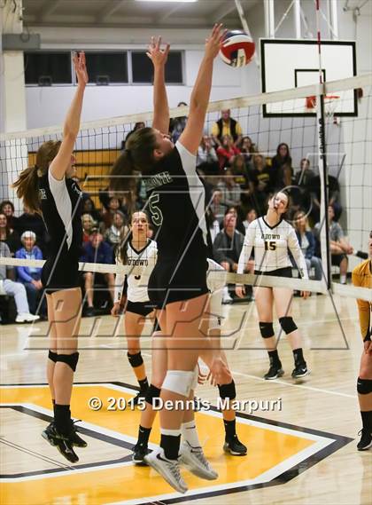Thumbnail 2 in Bishop O'Dowd vs. Miramonte (CIF NCS D3 2nd Round) photogallery.