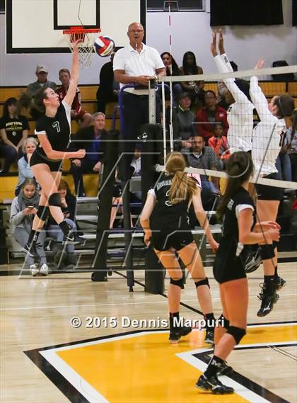 Thumbnail 1 in Bishop O'Dowd vs. Miramonte (CIF NCS D3 2nd Round) photogallery.