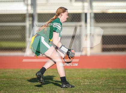 Thumbnail 2 in Basha vs Chandler photogallery.