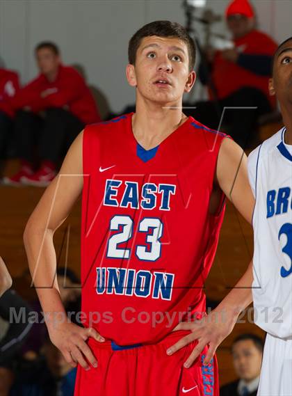 Thumbnail 1 in East Union vs. Bear Creek (Bruin Shootout) photogallery.