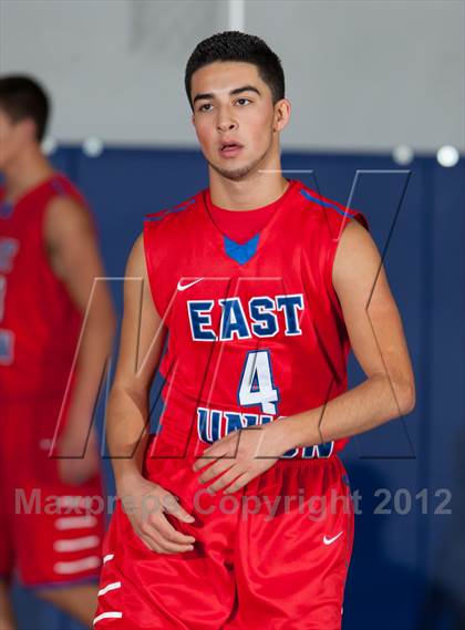 Thumbnail 2 in East Union vs. Bear Creek (Bruin Shootout) photogallery.