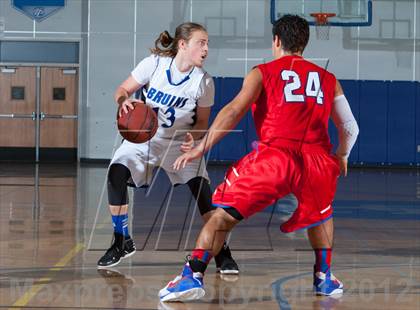 Thumbnail 3 in East Union vs. Bear Creek (Bruin Shootout) photogallery.