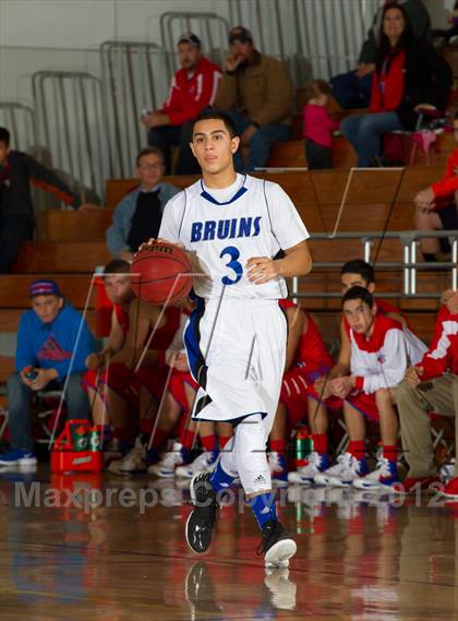 Thumbnail 2 in East Union vs. Bear Creek (Bruin Shootout) photogallery.