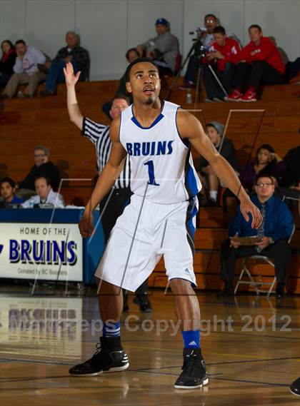 Thumbnail 3 in East Union vs. Bear Creek (Bruin Shootout) photogallery.
