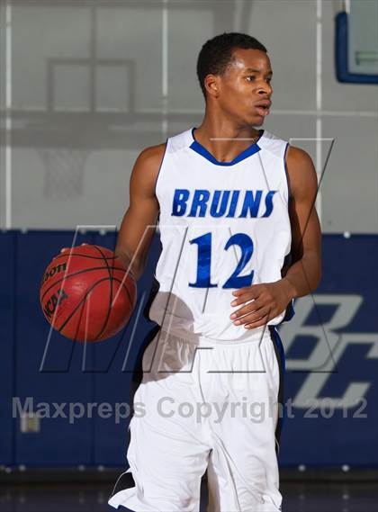 Thumbnail 2 in East Union vs. Bear Creek (Bruin Shootout) photogallery.