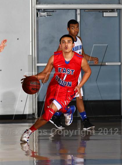 Thumbnail 1 in East Union vs. Bear Creek (Bruin Shootout) photogallery.