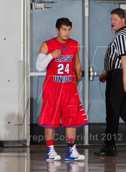 Thumbnail 3 in East Union vs. Bear Creek (Bruin Shootout) photogallery.