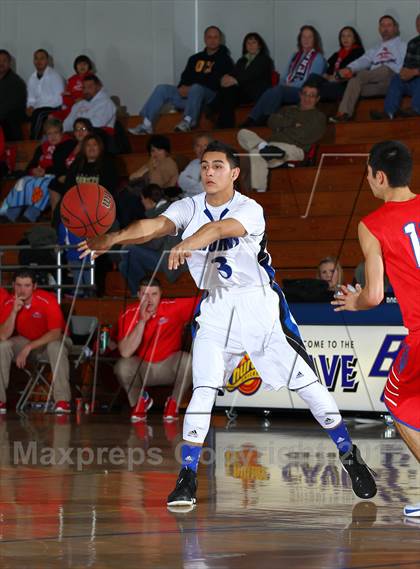 Thumbnail 2 in East Union vs. Bear Creek (Bruin Shootout) photogallery.