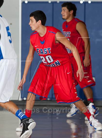 Thumbnail 2 in East Union vs. Bear Creek (Bruin Shootout) photogallery.