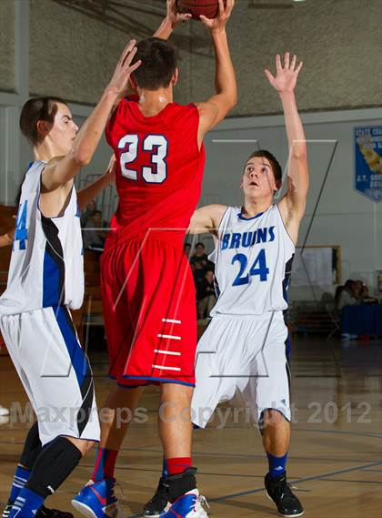 Thumbnail 1 in East Union vs. Bear Creek (Bruin Shootout) photogallery.