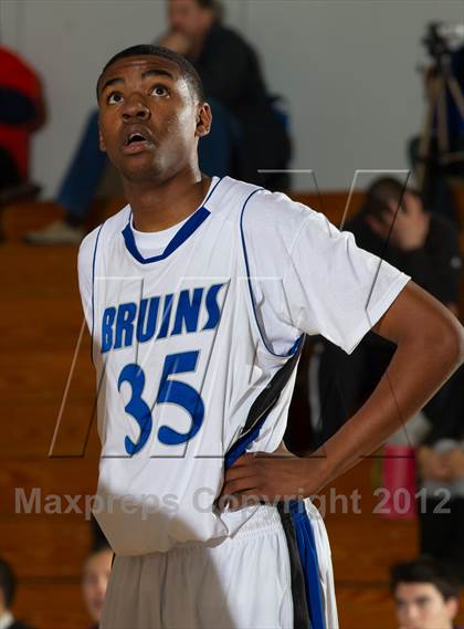 Thumbnail 2 in East Union vs. Bear Creek (Bruin Shootout) photogallery.