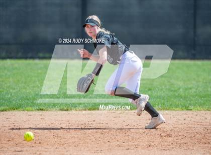 Thumbnail 3 in Coronado vs. Westminster (CCA Torrey Invitational) photogallery.
