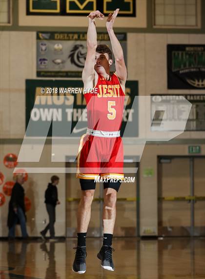 Thumbnail 2 in Jesuit @ Monterey Trail photogallery.