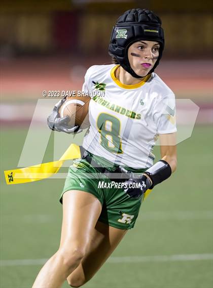 Thumbnail 3 in Royal @ Simi Valley photogallery.