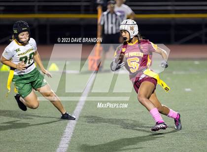 Thumbnail 2 in Royal @ Simi Valley photogallery.