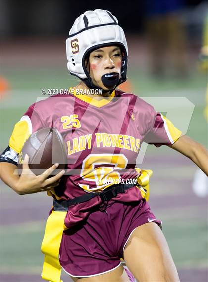 Thumbnail 3 in Royal @ Simi Valley photogallery.