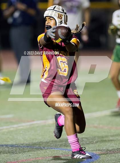 Thumbnail 1 in Royal @ Simi Valley photogallery.