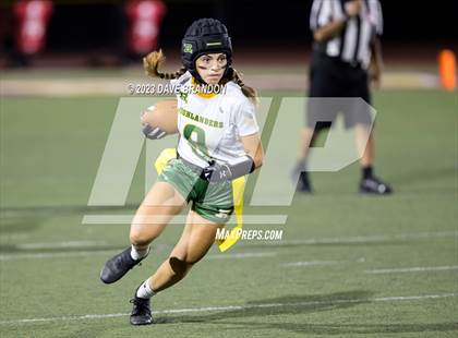 Thumbnail 3 in Royal @ Simi Valley photogallery.