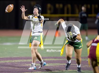 Thumbnail 2 in Royal @ Simi Valley photogallery.