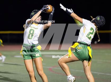 Thumbnail 2 in Royal @ Simi Valley photogallery.