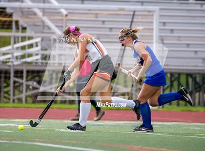 Thumbnail 1 in Ellenville vs. Taconic Hills (Section 9 Class C Semifinal) photogallery.