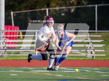 Thumbnail 1 in Ellenville vs. Taconic Hills (Section 9 Class C Semifinal) photogallery.