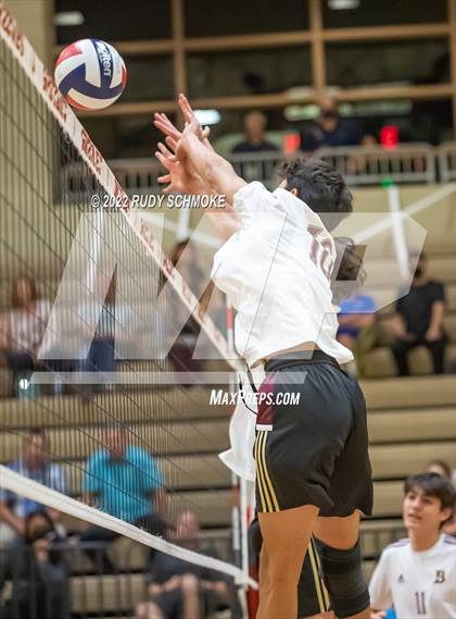 Thumbnail 3 in Bishop's vs. Francis Parker (CIF SDS D1 Championship) photogallery.