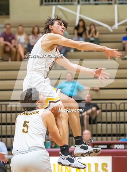Thumbnail 1 in Bishop's vs. Francis Parker (CIF SDS D1 Championship) photogallery.