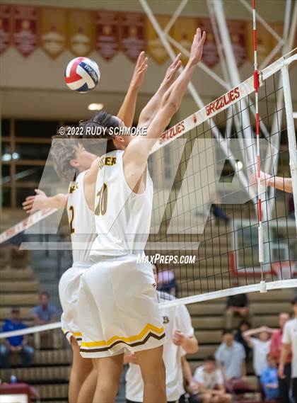 Thumbnail 1 in Bishop's vs. Francis Parker (CIF SDS D1 Championship) photogallery.