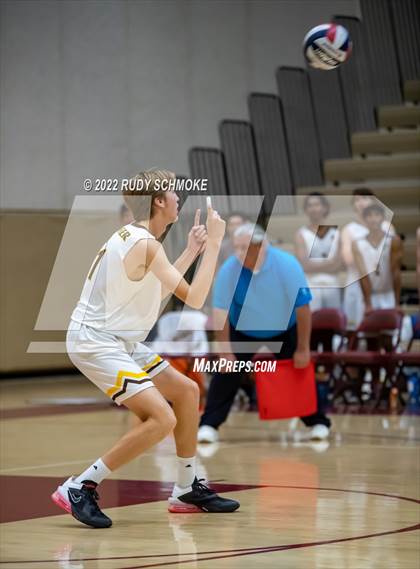 Thumbnail 1 in Bishop's vs. Francis Parker (CIF SDS D1 Championship) photogallery.