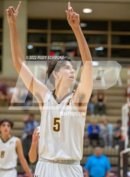 Thumbnail 2 in Bishop's vs. Francis Parker (CIF SDS D1 Championship) photogallery.