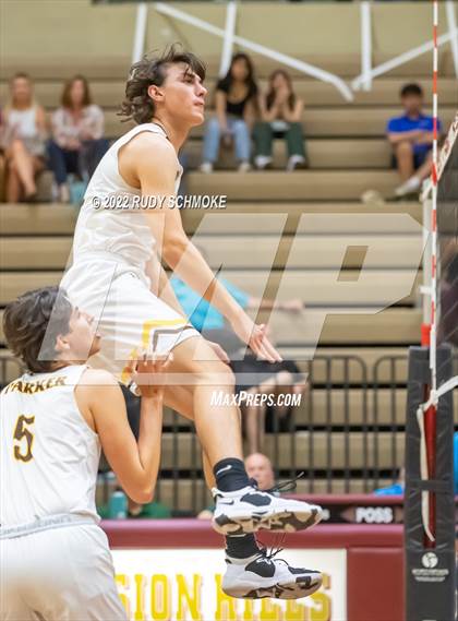 Thumbnail 3 in Bishop's vs. Francis Parker (CIF SDS D1 Championship) photogallery.