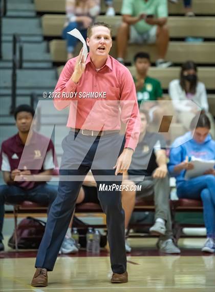 Thumbnail 1 in Bishop's vs. Francis Parker (CIF SDS D1 Championship) photogallery.