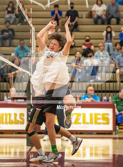 Thumbnail 1 in Bishop's vs. Francis Parker (CIF SDS D1 Championship) photogallery.