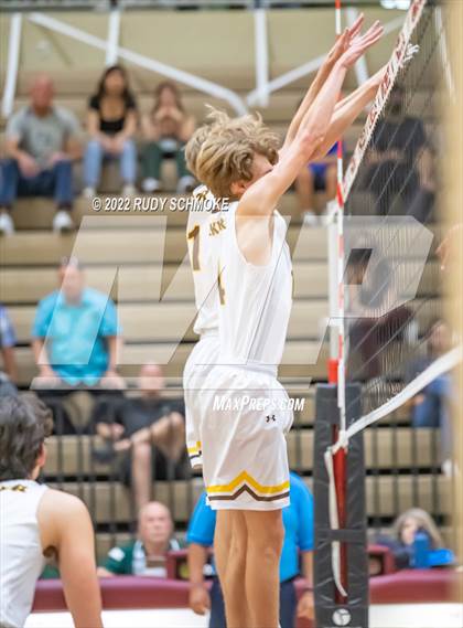 Thumbnail 2 in Bishop's vs. Francis Parker (CIF SDS D1 Championship) photogallery.