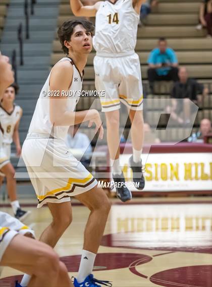 Thumbnail 1 in Bishop's vs. Francis Parker (CIF SDS D1 Championship) photogallery.