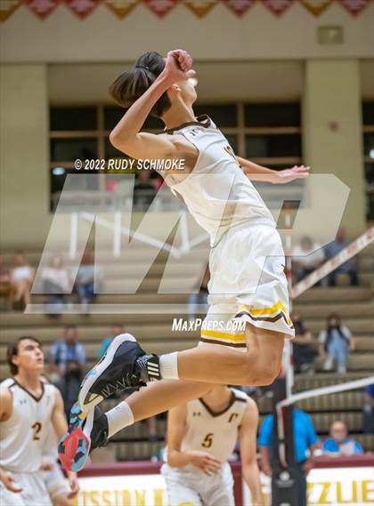 Thumbnail 1 in Bishop's vs. Francis Parker (CIF SDS D1 Championship) photogallery.