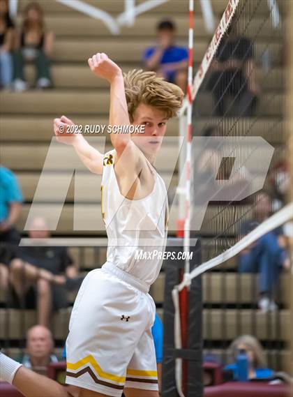 Thumbnail 2 in Bishop's vs. Francis Parker (CIF SDS D1 Championship) photogallery.