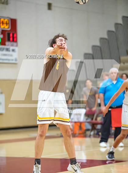 Thumbnail 3 in Bishop's vs. Francis Parker (CIF SDS D1 Championship) photogallery.
