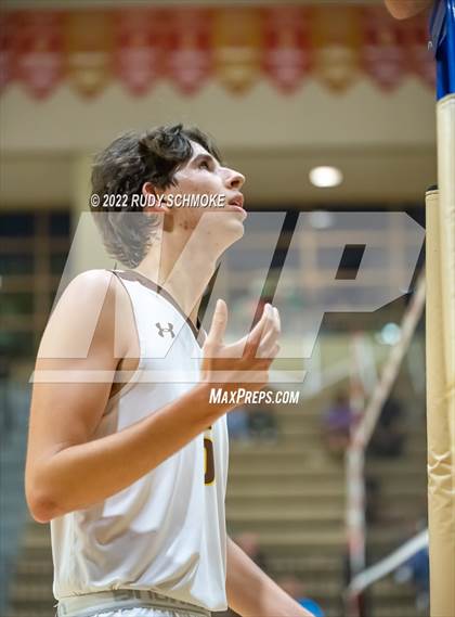 Thumbnail 2 in Bishop's vs. Francis Parker (CIF SDS D1 Championship) photogallery.