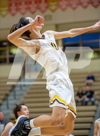 Thumbnail 3 in Bishop's vs. Francis Parker (CIF SDS D1 Championship) photogallery.