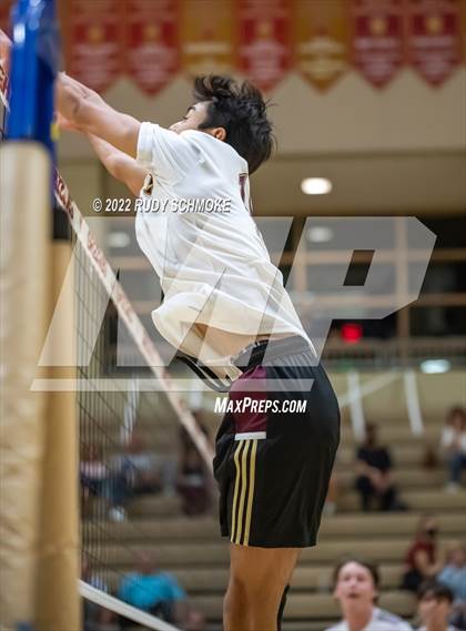 Thumbnail 2 in Bishop's vs. Francis Parker (CIF SDS D1 Championship) photogallery.